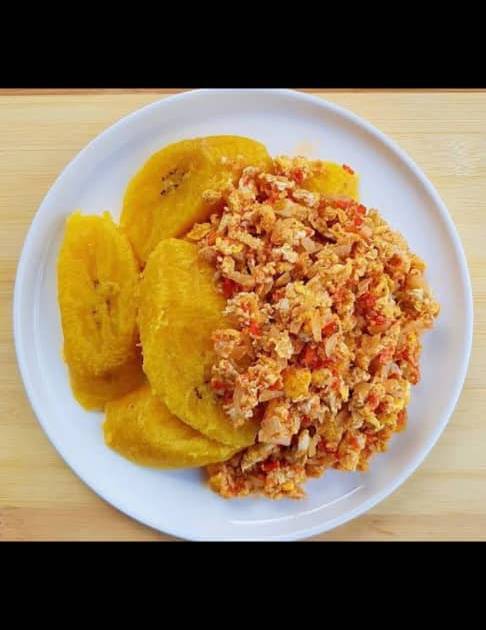 Fried /Boiled plantain& eggs